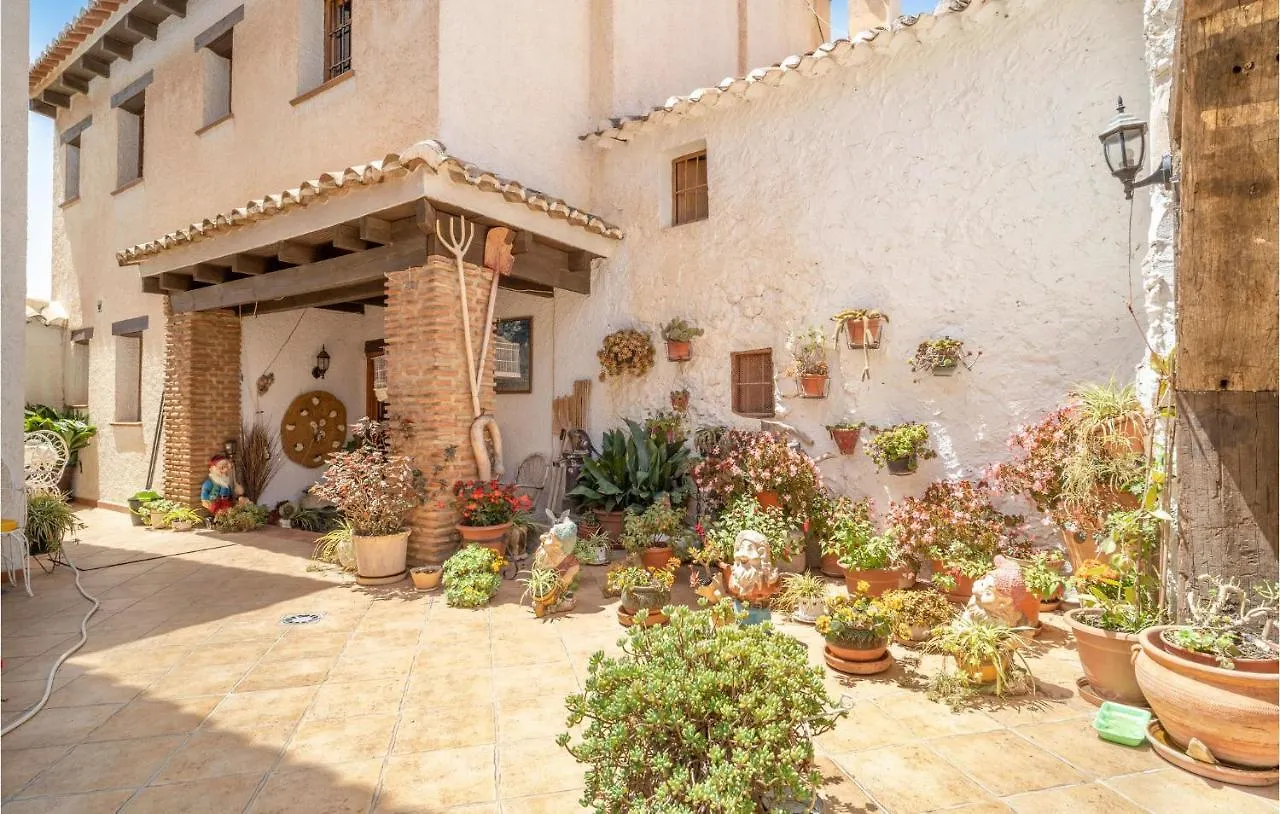 1 Bedroom Awesome Apartment In Mondron Spain