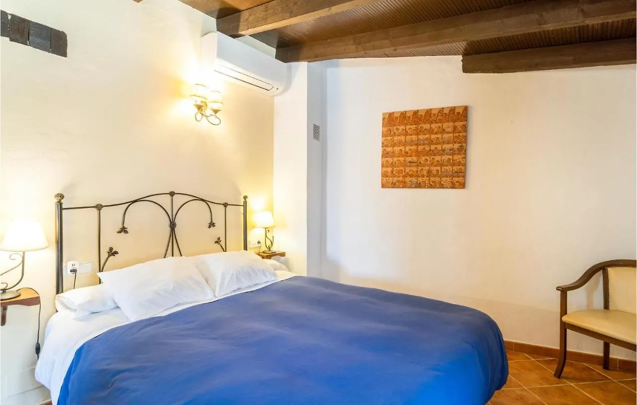 1 Bedroom Awesome Apartment In Mondron